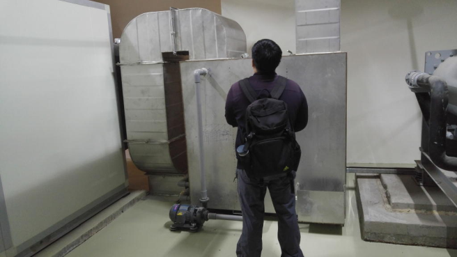 環保局人員至現場確認防制設備狀況