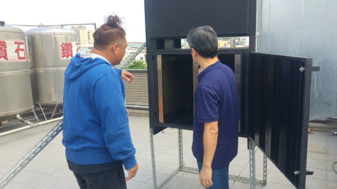 邀請專家學者現場輔導燒烤業者改善